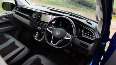 Volkswagen Transporter Sportline - interior